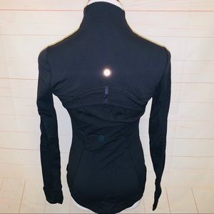 Lululemon Sz 6 Black Vented Define Jacket Pockets